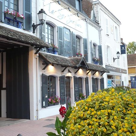 Le Saint-Jacques Hotel Cloyes-sur-le-Loir Bagian luar foto